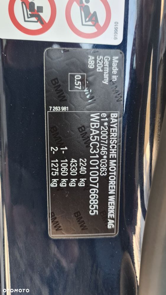 BMW Seria 5 520d Modern Line - 13