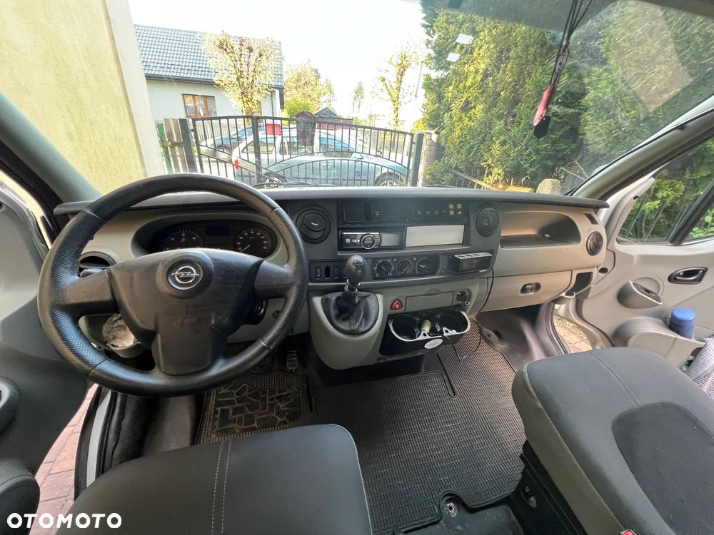 Opel Movano - 10