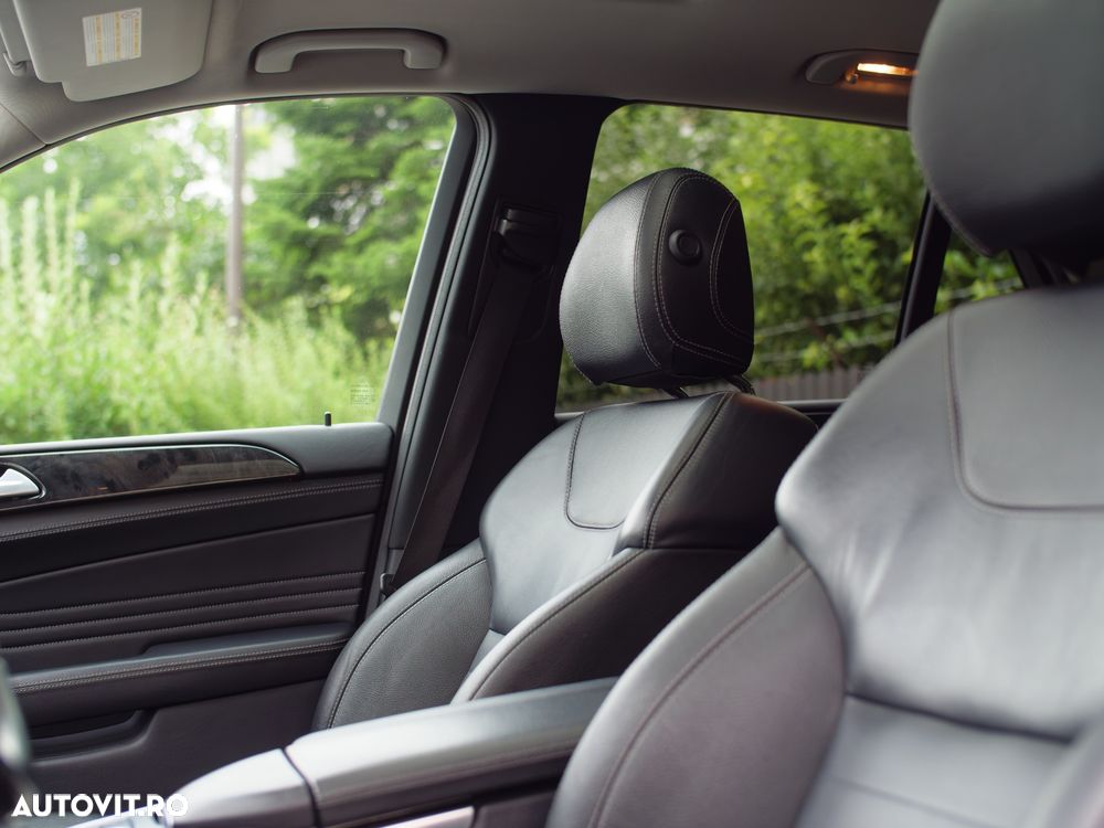 Mercedes-Benz ML 350 BlueTEC 4MATIC Aut - 10