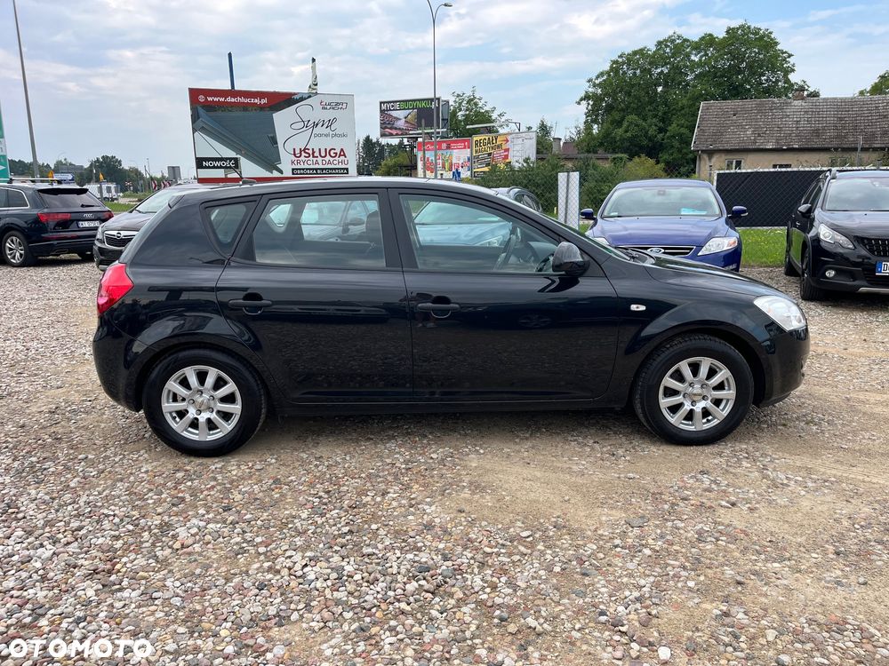 Kia Ceed 1.4 CVVT Attract - 30