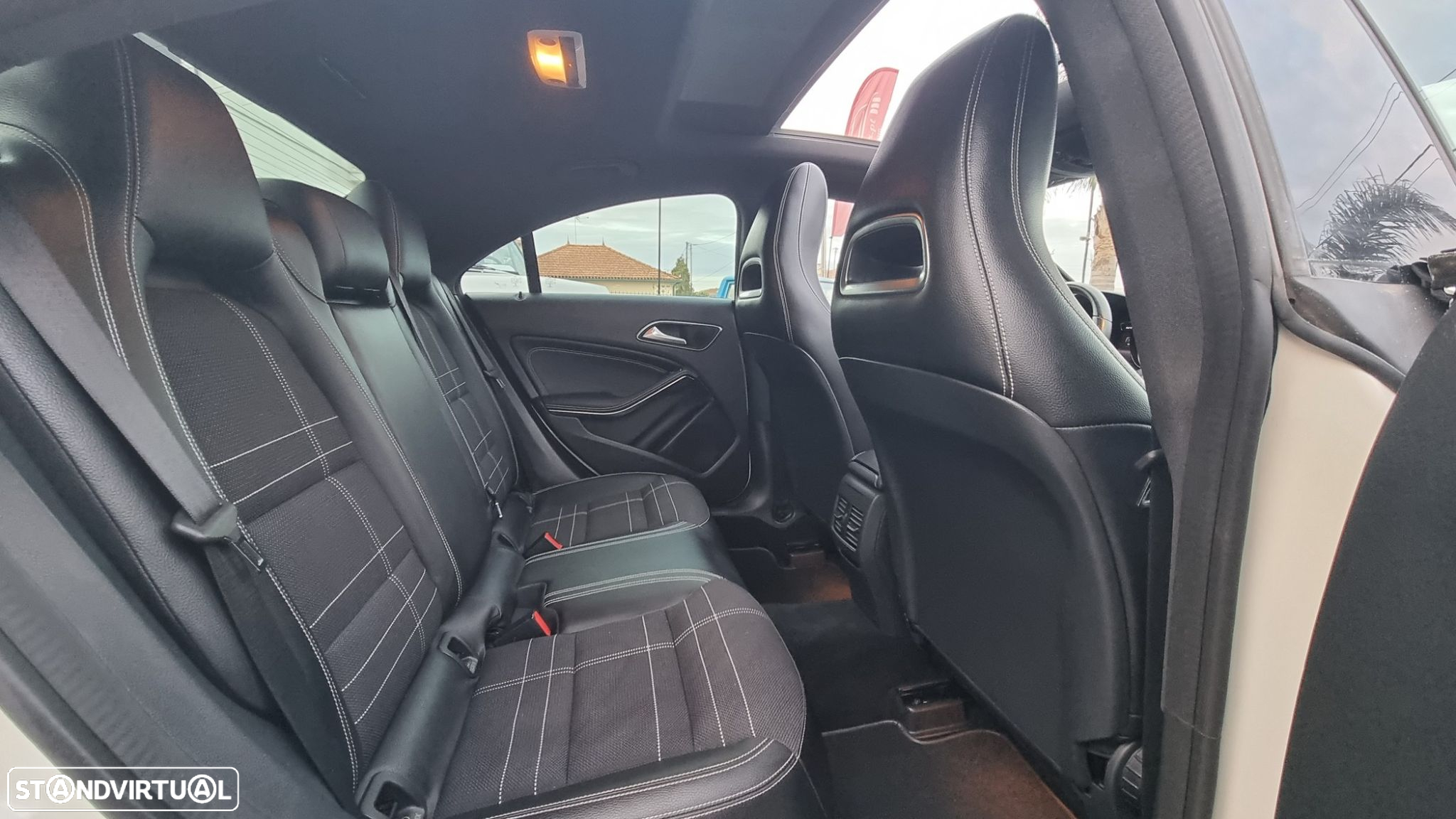 Mercedes-Benz CLA 200 CDi Urban - 26