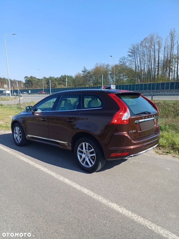 Volvo XC 60 D4 Drive-E Summum - 3