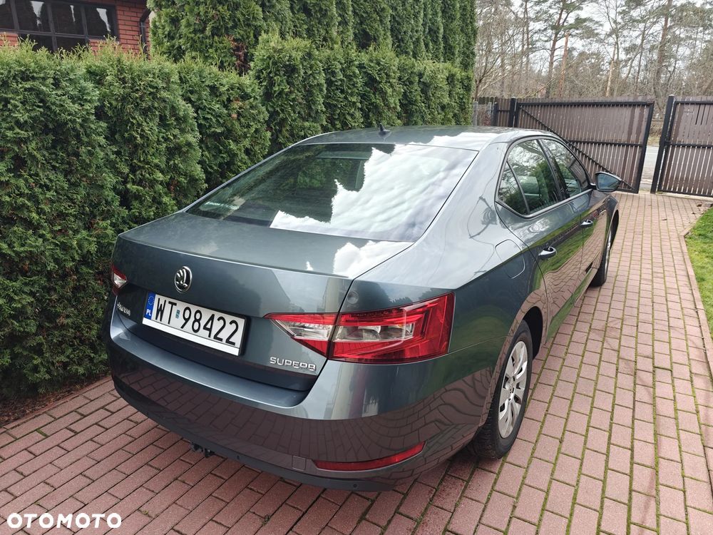 Skoda Superb 1.8 TSI Active - 11