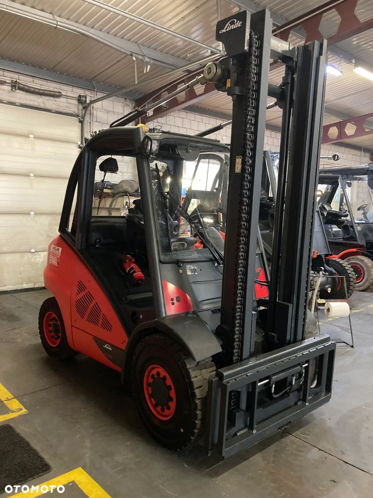 Linde [2012] WÓZEK WIDŁOWY LINDE H50D diesel 5ton - 10