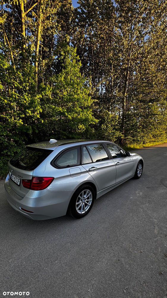 BMW Seria 3 318d DPF Edition Lifestyle - 7