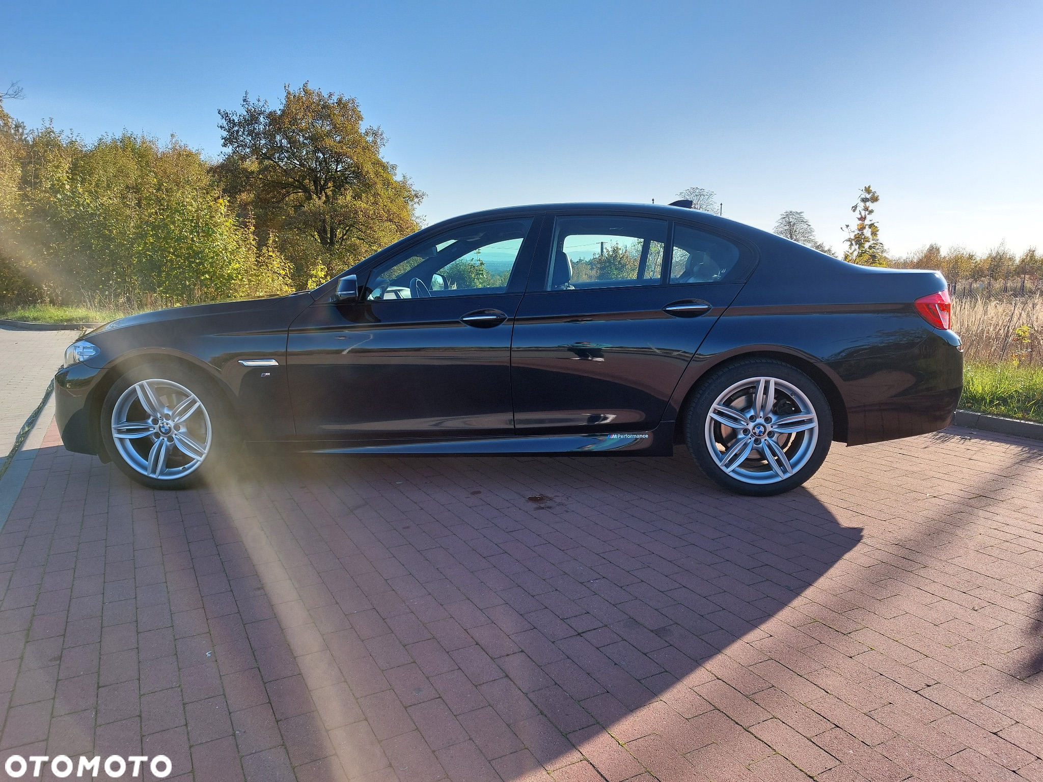 BMW Seria 5 520d M Sport - 4