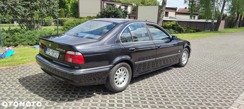 BMW Seria 5 520d - 7