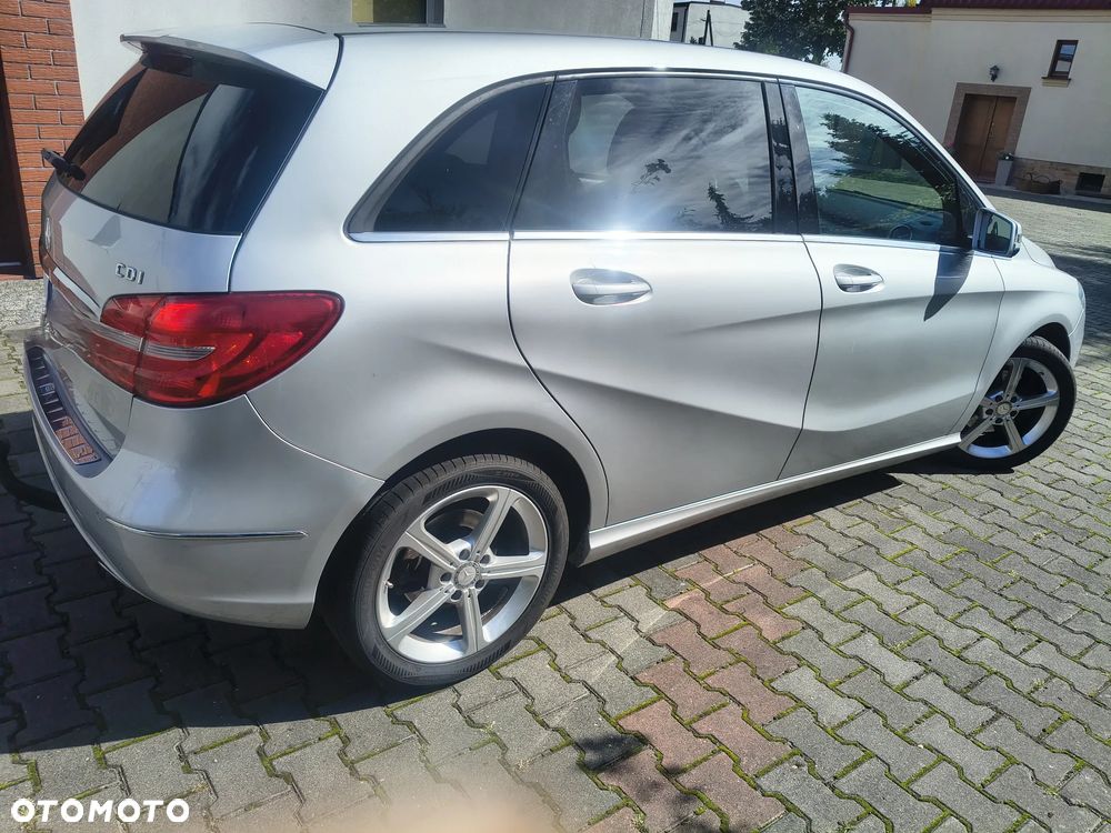 Mercedes-Benz Klasa B 180 CDI 7G-DCT - 4