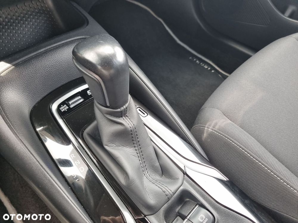 Toyota Corolla 2.0 Hybrid Comfort - 21