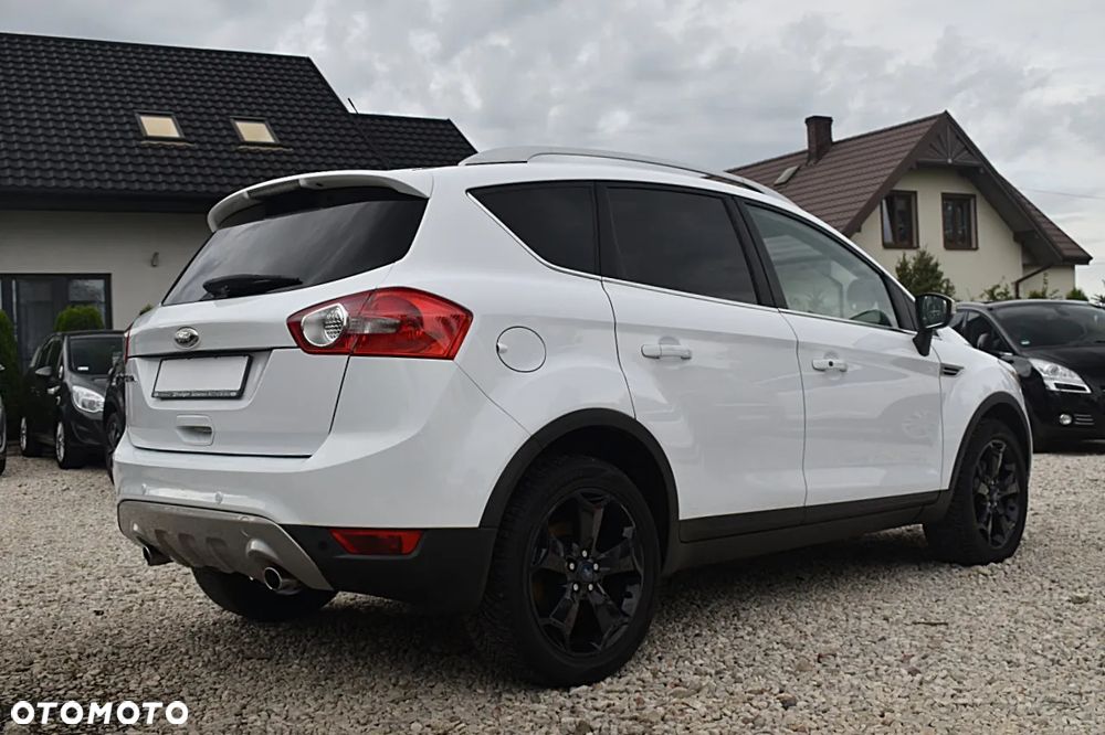 Ford Kuga 2.0 TDCi 2x4 Titanium - 8