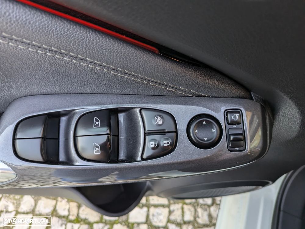 Nissan Juke 1.0 DIG-T N-Connecta - 6