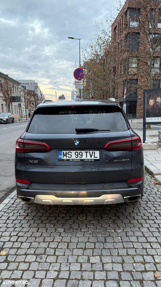 BMW X5 xDrive30d xLine - 9