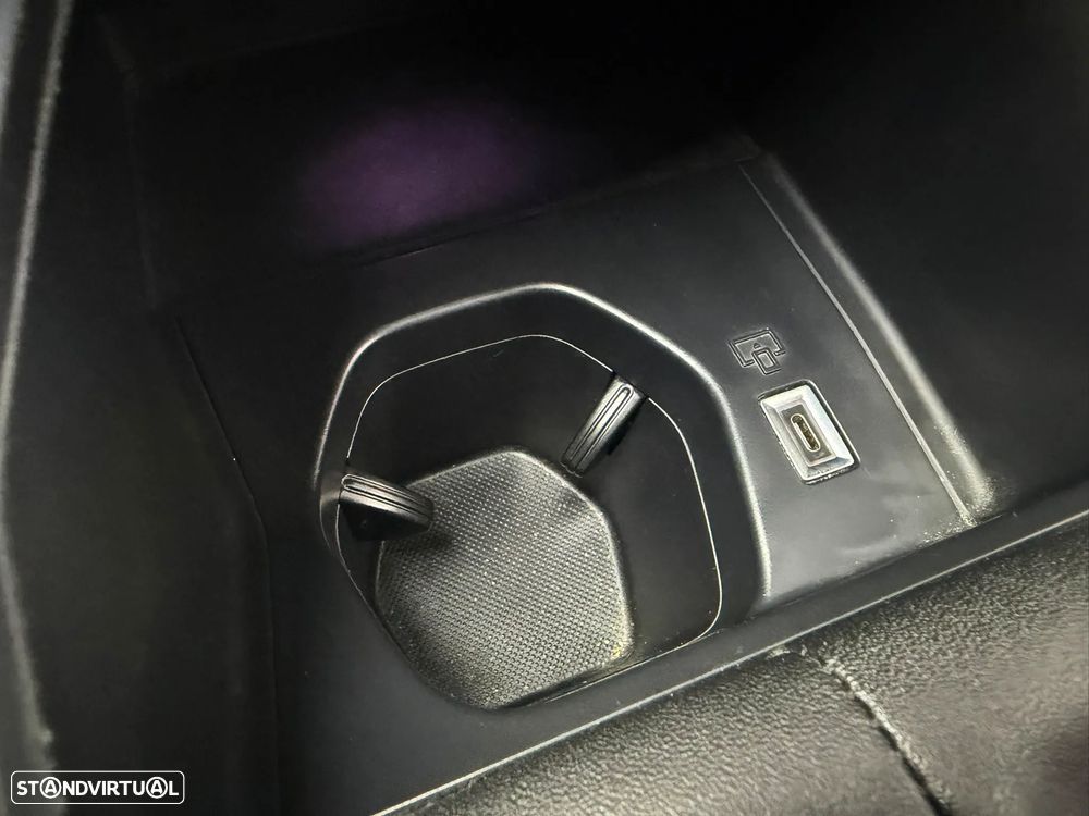Peugeot 308 SW 1.2 PureTech Allure - 22