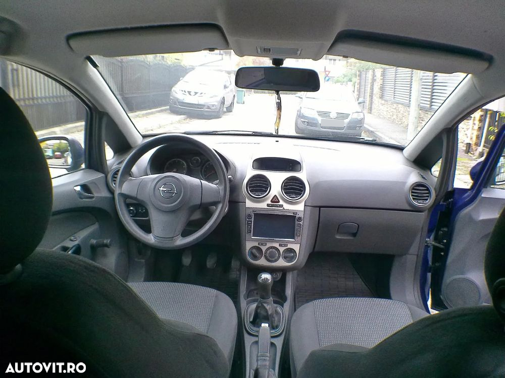 Opel Corsa 1.2 Essentia - 7