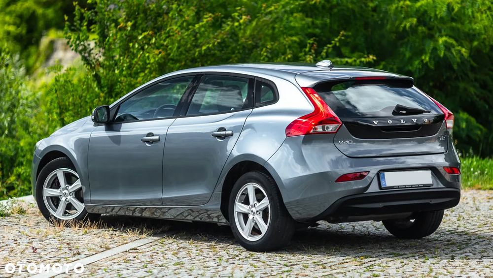 Volvo V40 - 21