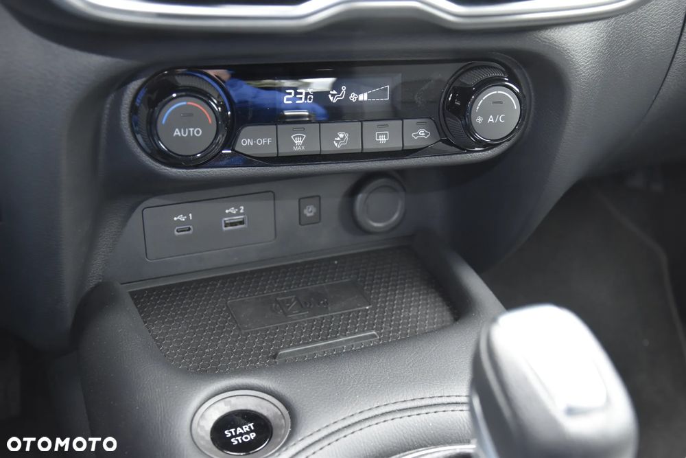 Nissan Juke - 11