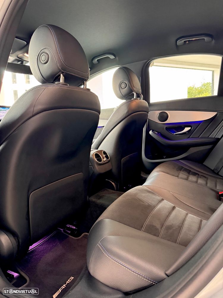 Mercedes-Benz C 300 de AMG Line - 13