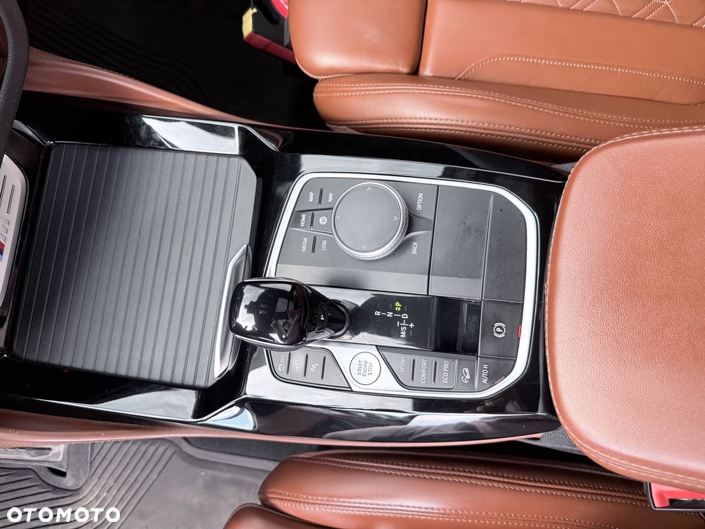 BMW X4 xM40d mHEV - 23