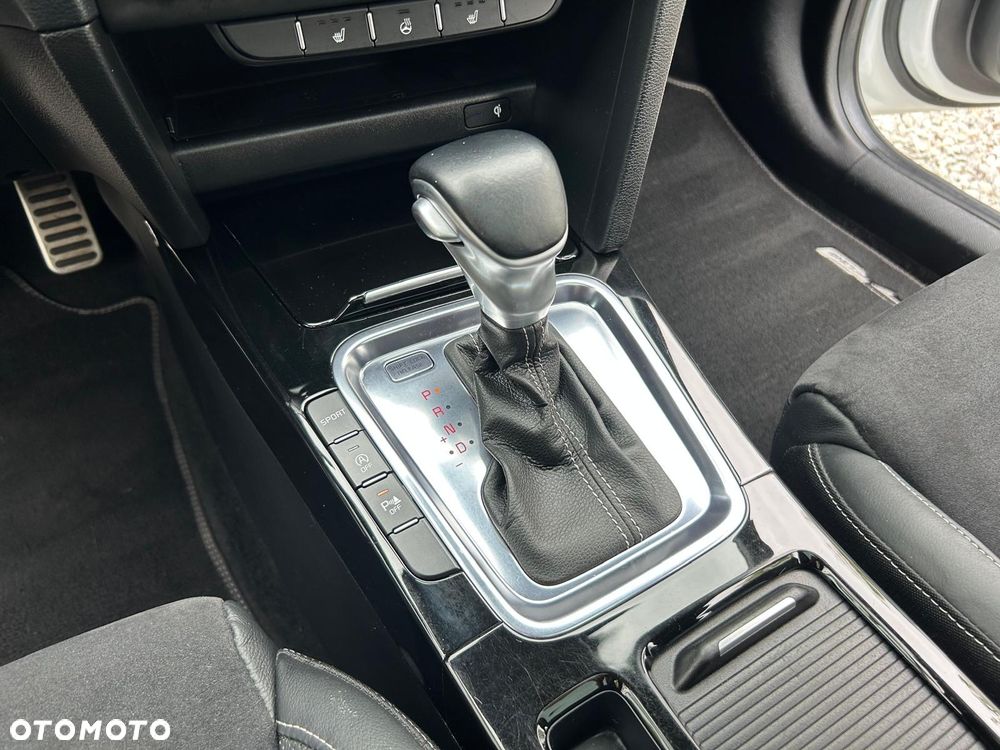 Kia ProCeed 1.6 CRDi 128 Spirit - 19