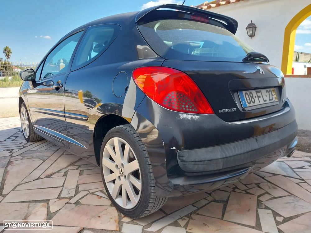 Peugeot 207 1.6 HDi FAP GT - 2