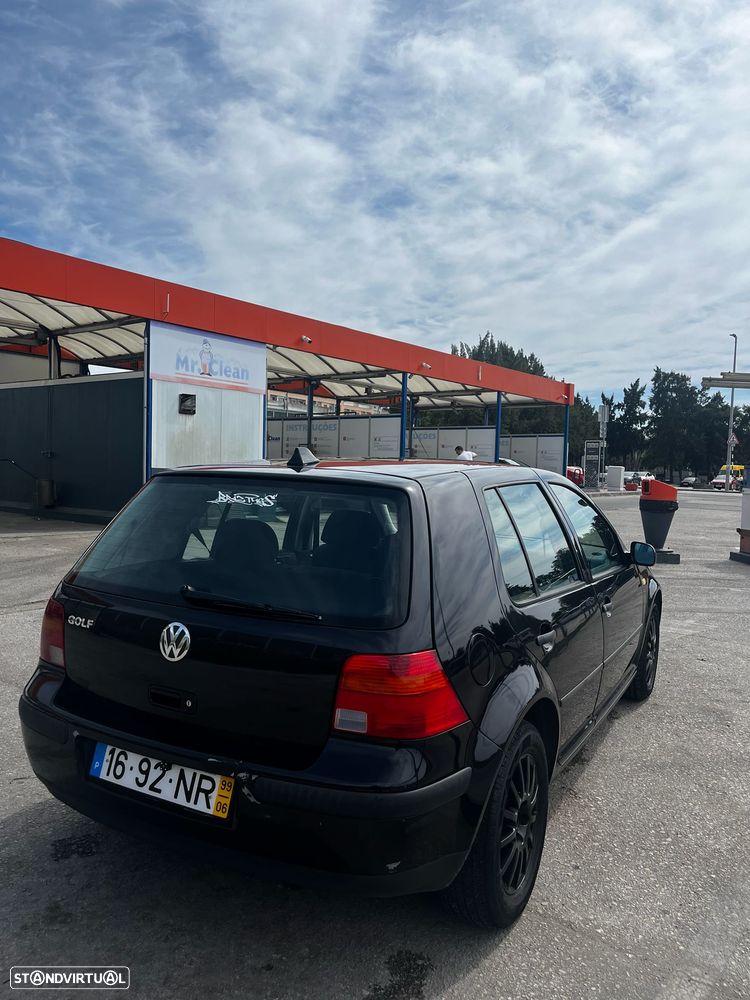 VW Golf 1.4i Confort - 5