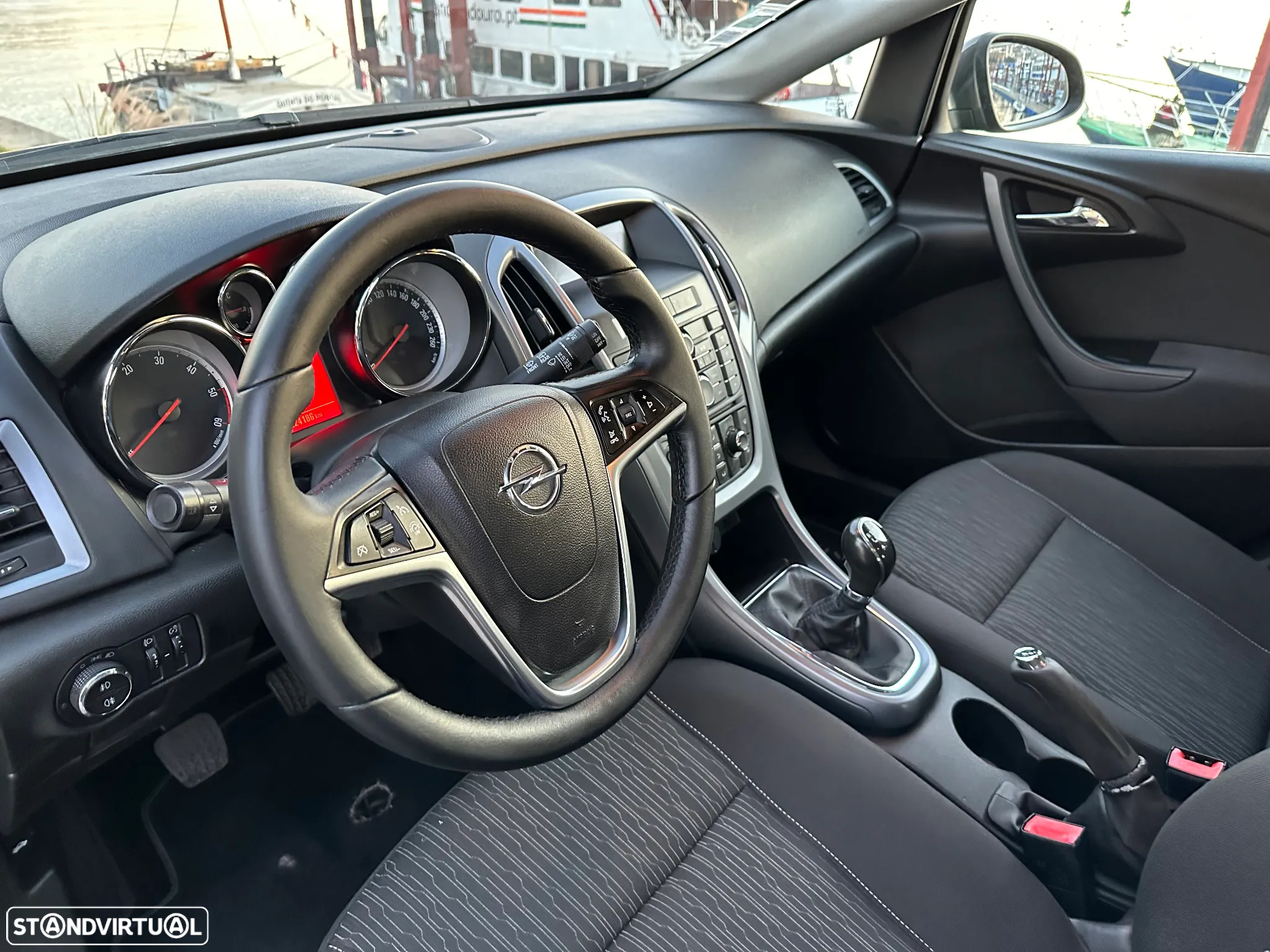 Opel Astra 1.3 CDTi Cosmo Start/Stop - 11