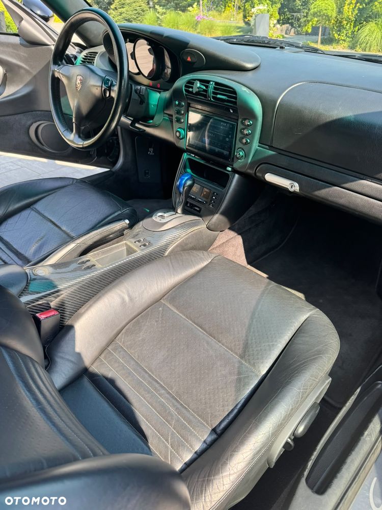 Porsche 911 - 9