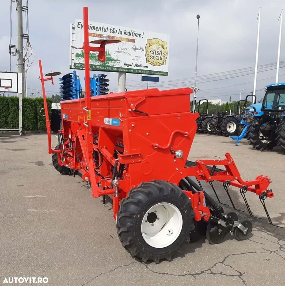 Bufer Semanatoare universala de plante paioase Bufer, 3.5 m, simplu disc, 28 randuri, cu fertilizare, produs nou, stoc Ploiesti, matricola 2023