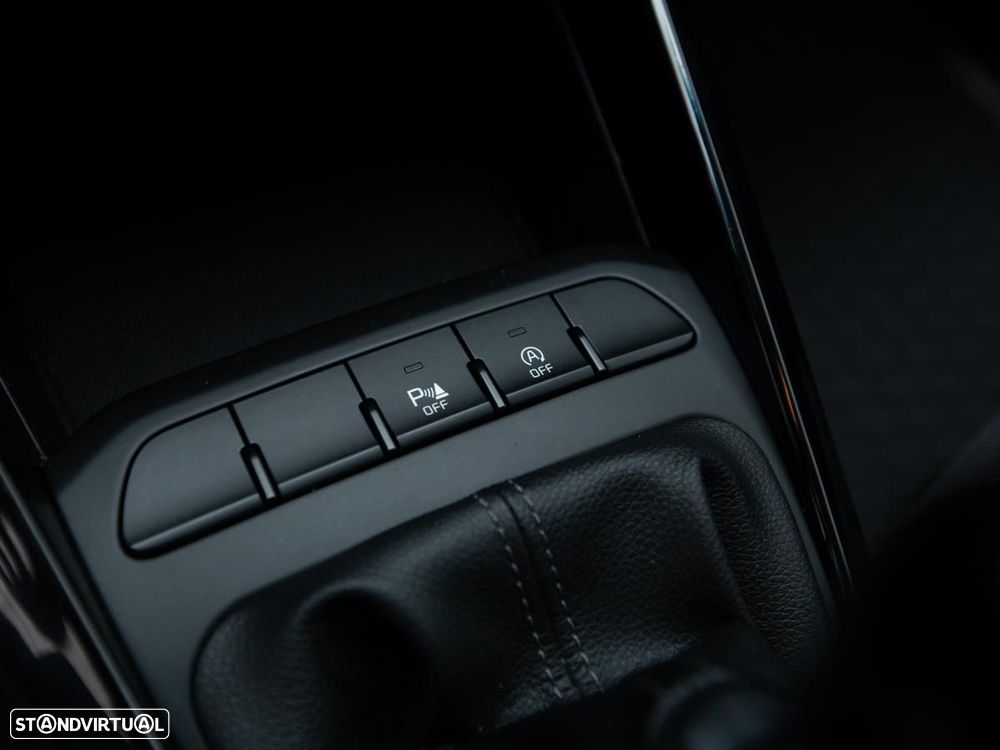 Kia Stonic 1.0 T-GDI Urban - 17
