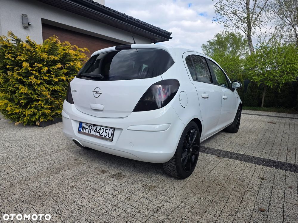 Opel Corsa 1.2 16V Sport - 8