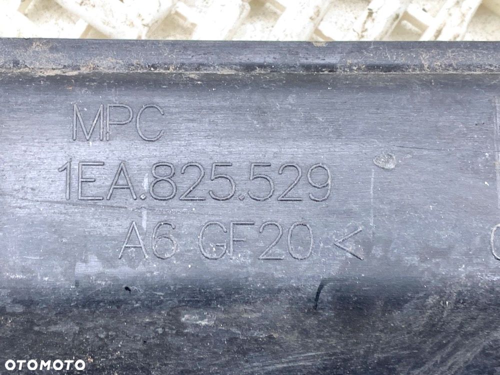 LISTWA NAKŁADKA PROGOWA LEWA  VW ID.3 (E11) 2019 - 2022 Pro 150 kW [204 KM] elektryczny 2021 - 2022 - 5