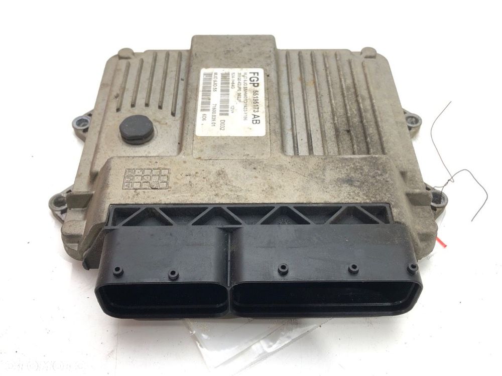 KOMPUTER SILNIKA  SUZUKI SWIFT III (MZ, EZ) 2005 - 2022 1.3 DDiS (RS 413D) 51 kW [69 KM] olej - 1