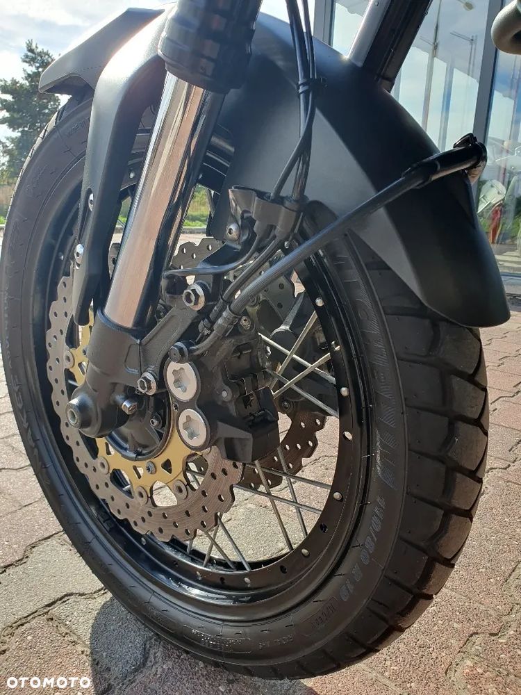 Yamaha Super Tenere - 19