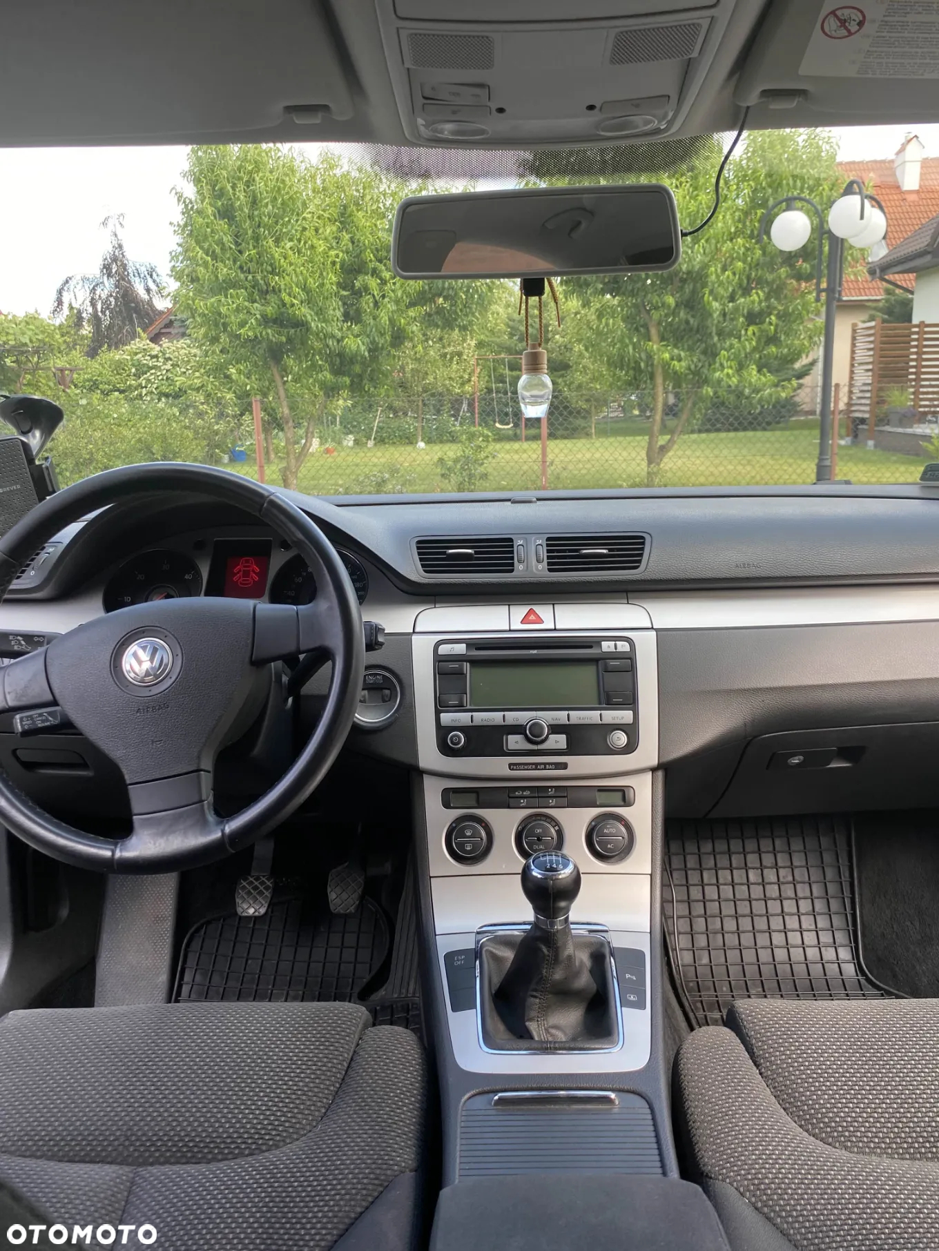 Volkswagen Passat 2.0 TDI Comfortline - 8