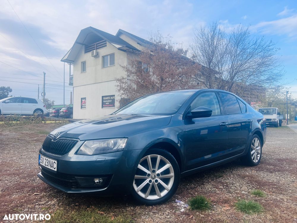 Skoda Octavia 2.0 TDI DSG Style - 2