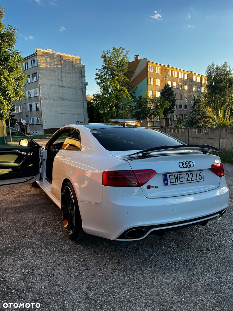 Audi RS5 Coupé Standard - 5