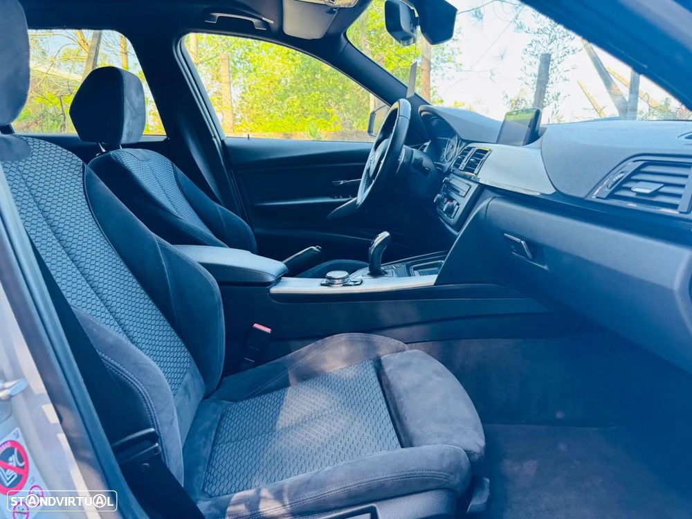 BMW 320 d Auto Pack M - 33