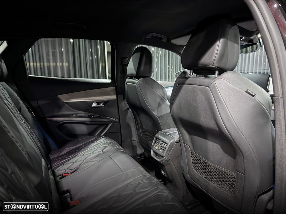 Peugeot 3008 1.6 Hybrid GT e-EAT8 - 39