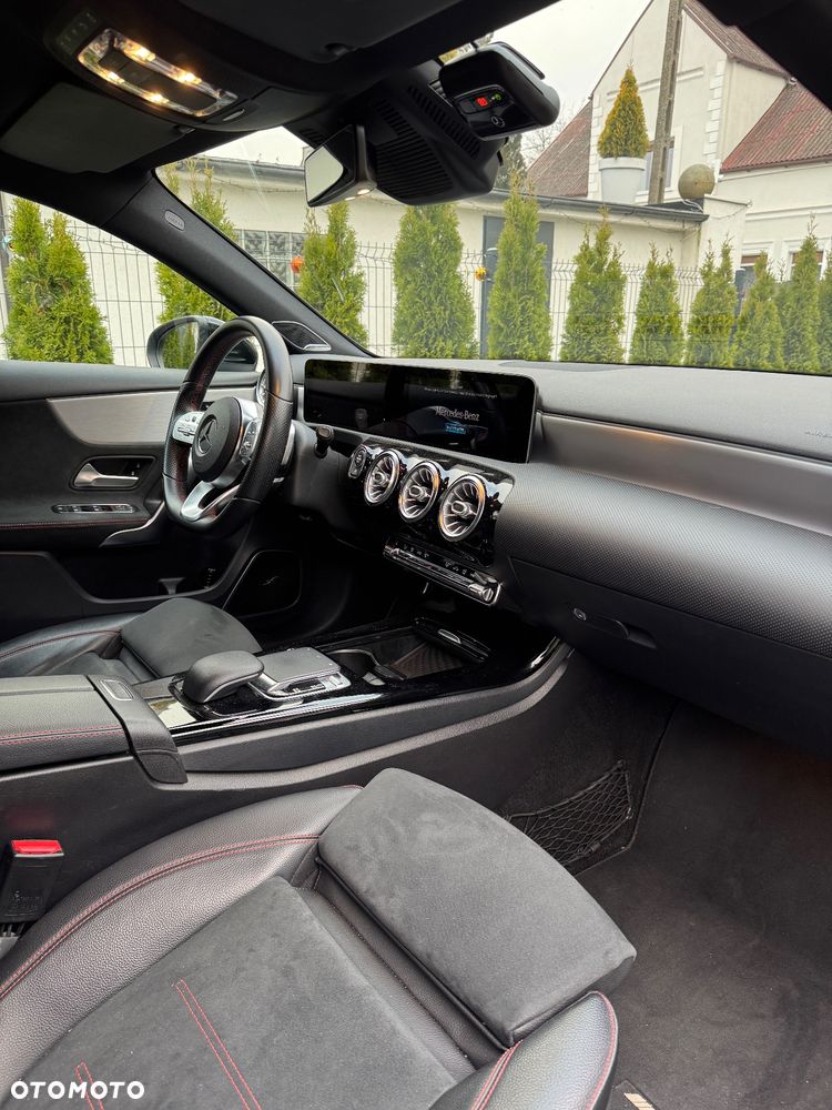 Mercedes-Benz Klasa A 200 AMG Line 7G-DCT - 7