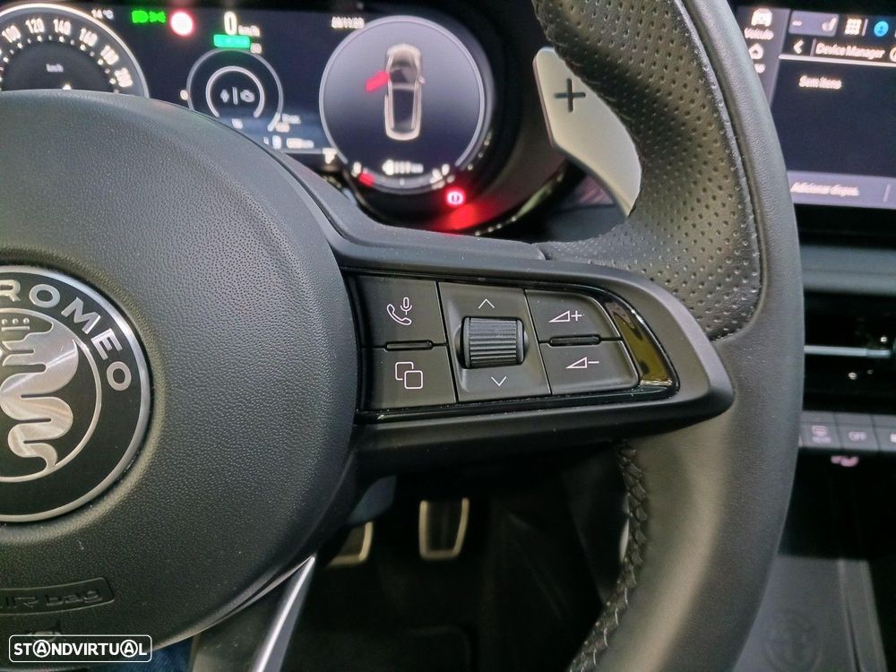 Alfa Romeo Tonale 1.3 Plug-In Hybrid Edizione Speciale e-AWD - 27