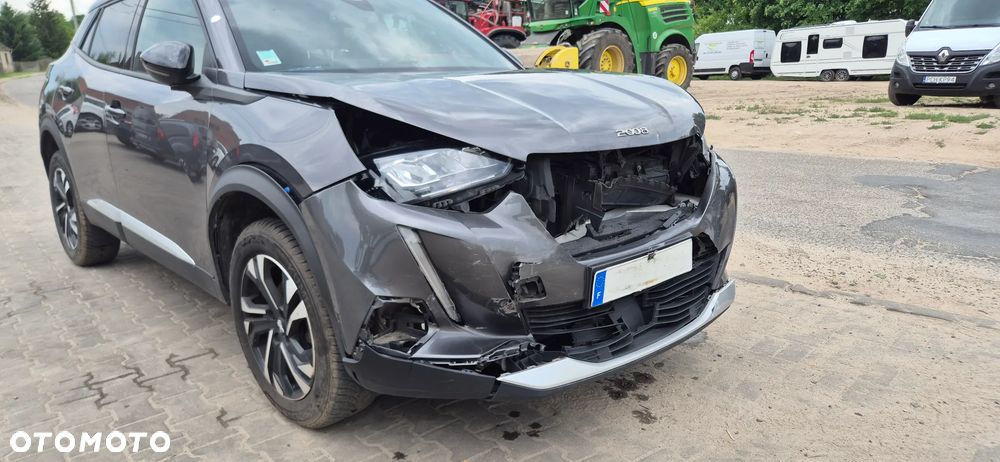 Peugeot 2008 1.2 PureTech Allure S&S EAT8 - 9