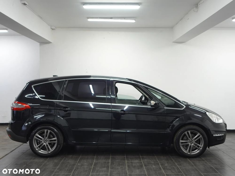 Ford S-Max - 10