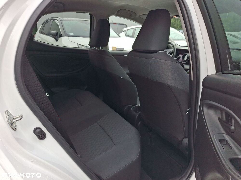 Toyota Yaris 1.5 Comfort - 21