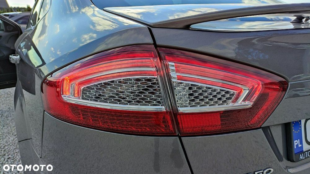 Ford Mondeo - 24