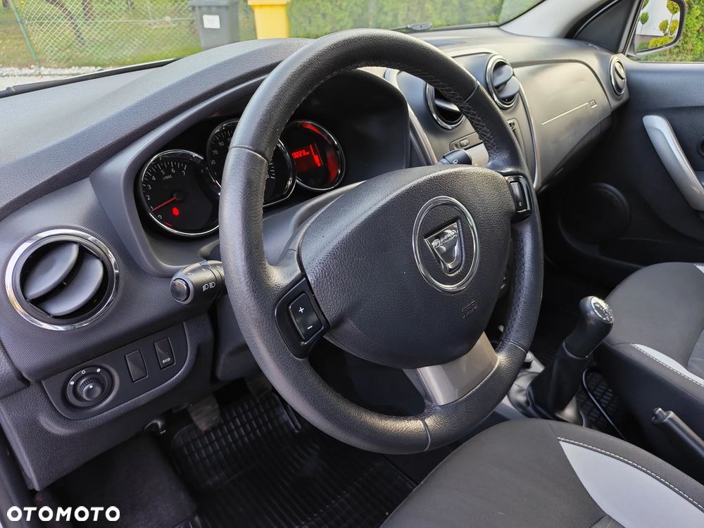 Dacia Sandero Stepway 0.9 TCe Laureate S&S EU6 - 18