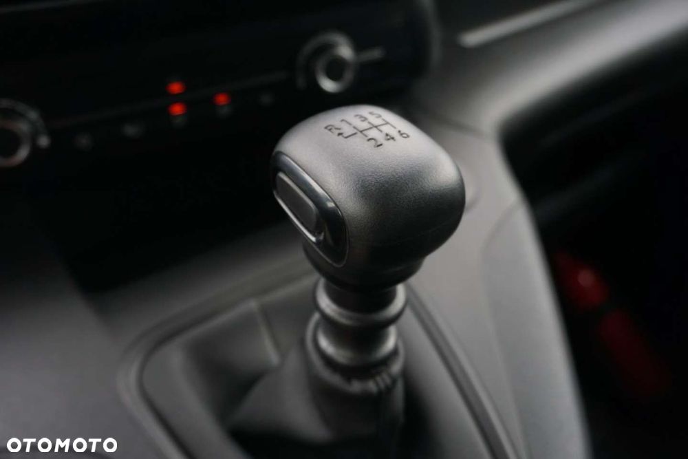 Toyota ProAce - 10