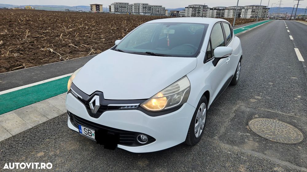 Renault Clio 1.2 16V Expression - 1
