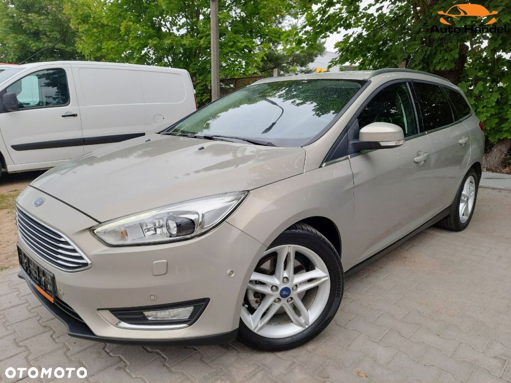 Ford Focus 1.5 EcoBoost STart-Stopp-System TITANIUM - 11