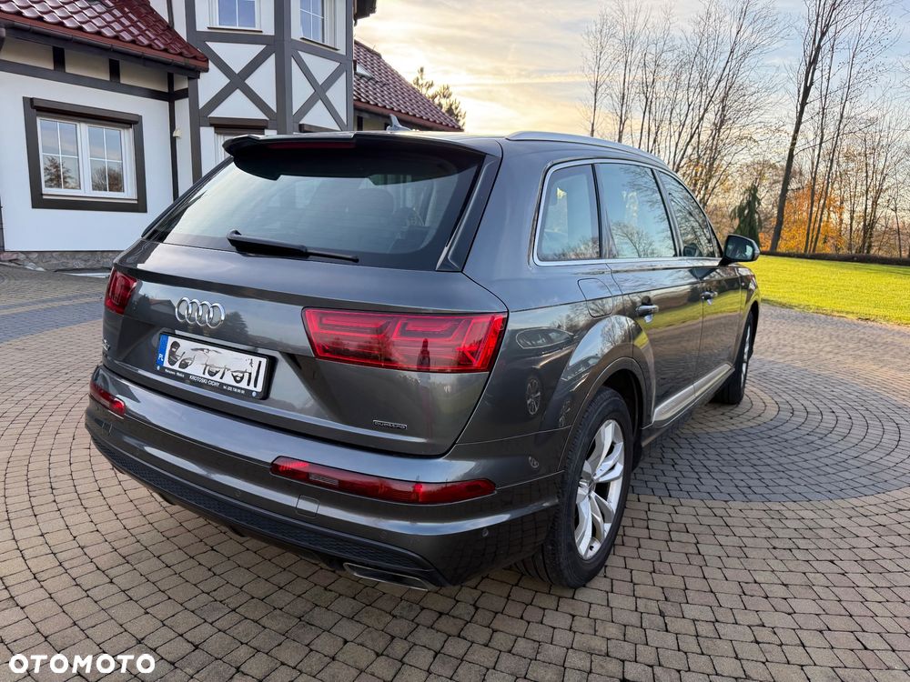 Audi Q7 - 2