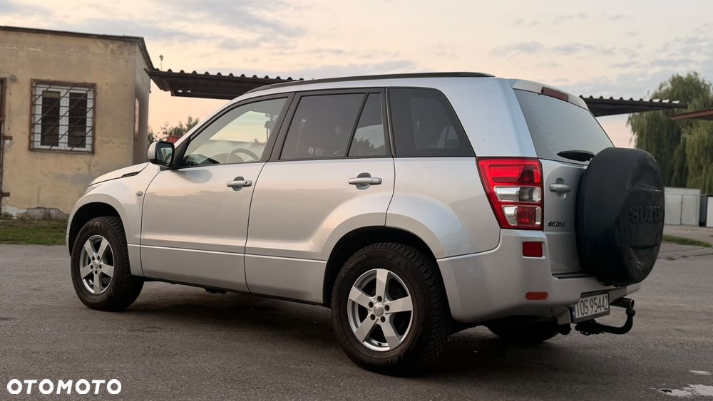Suzuki Grand Vitara - 17